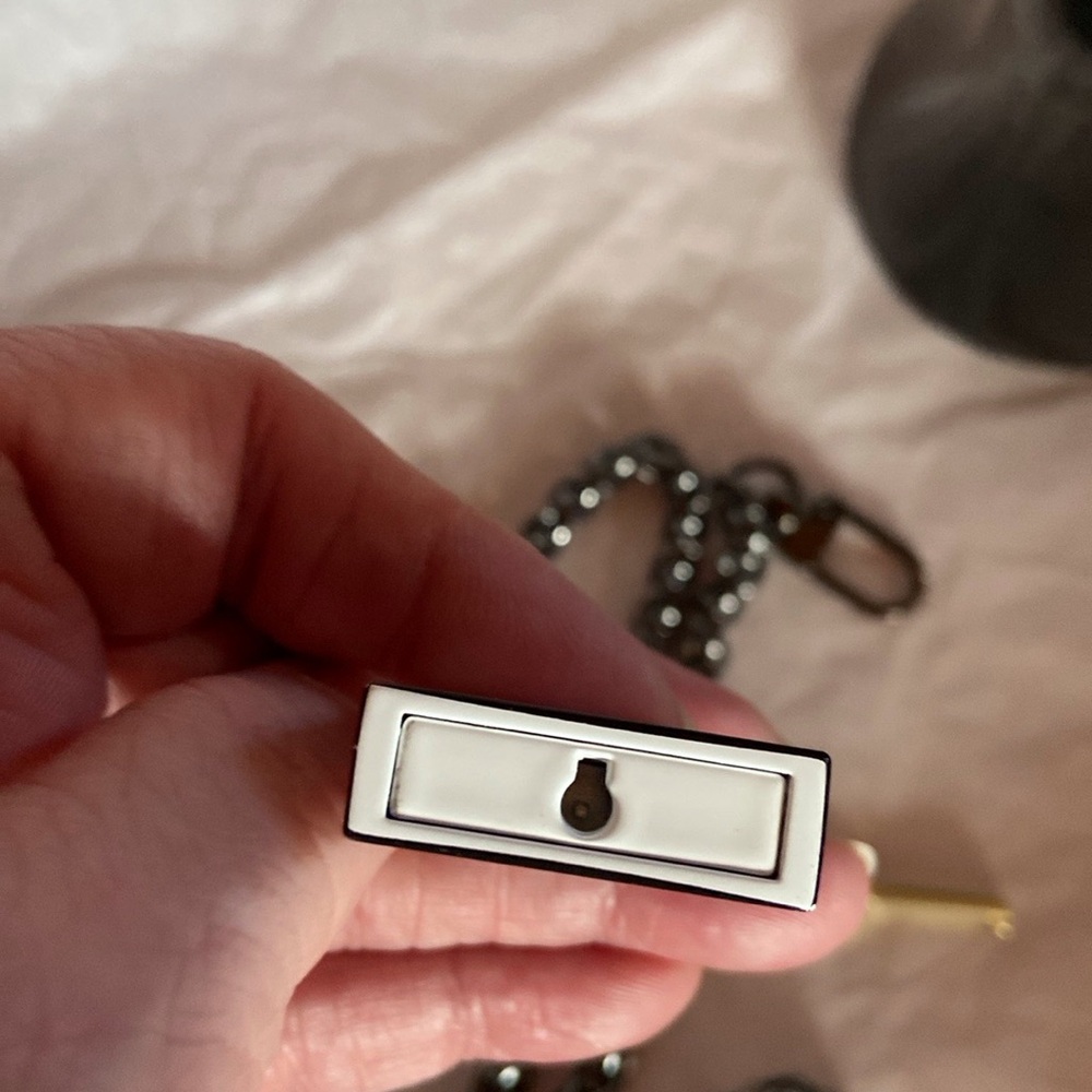 Authentic NWT Lock/Charm Set - Picture 2 of 10
